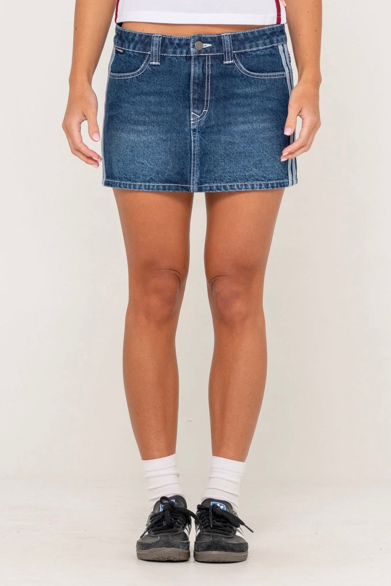 Flip Mommy DIY Mini Denim Skirt