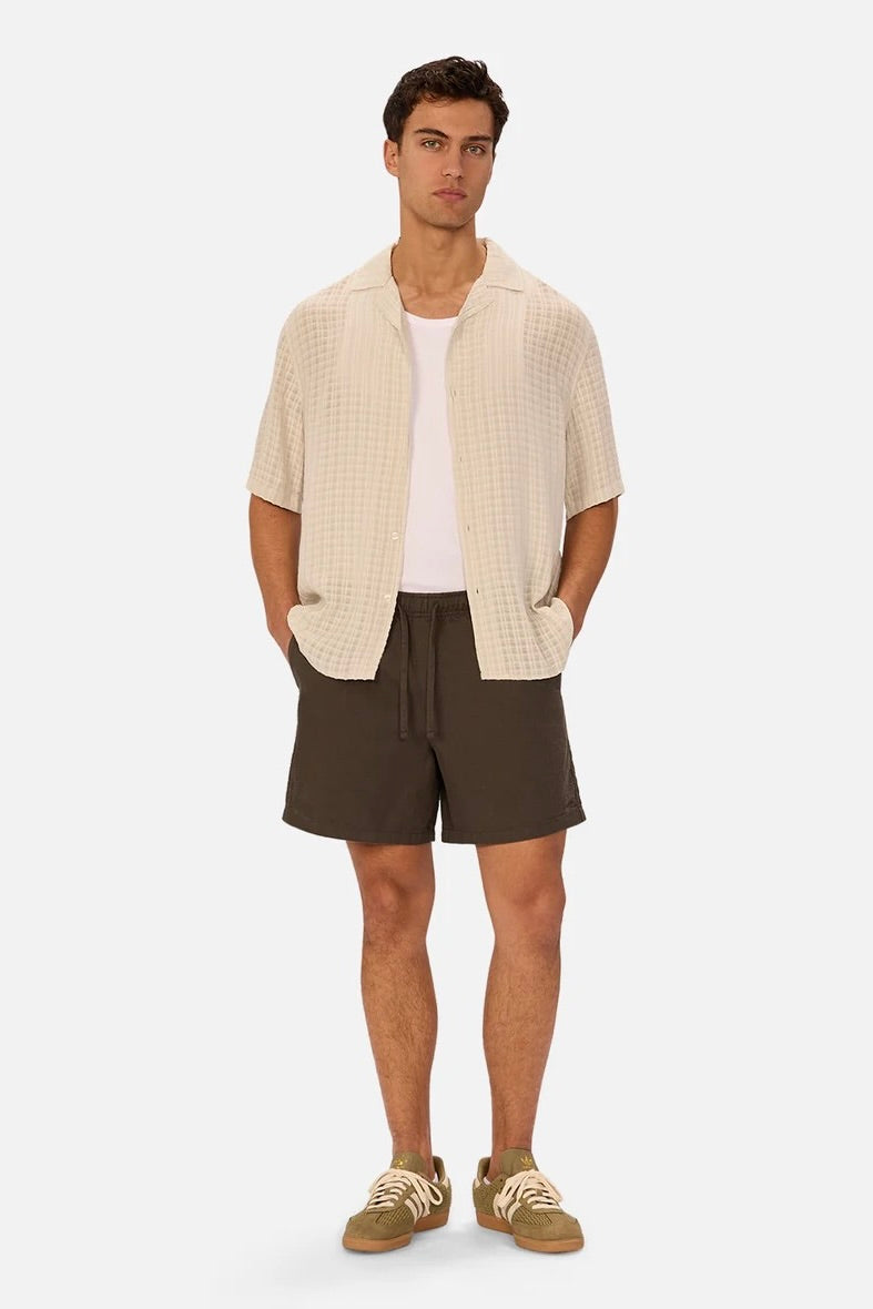 The Mallorca Short – Seaweed by Industrie