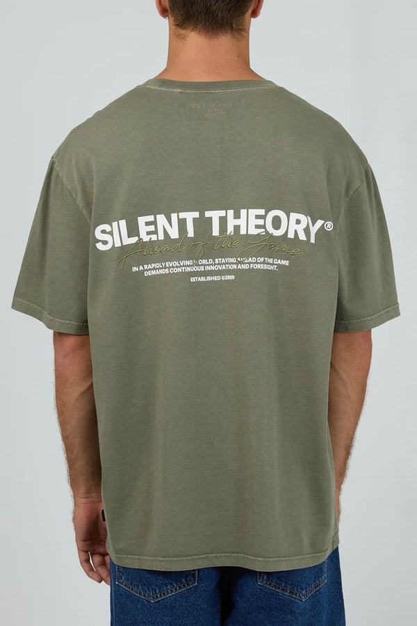 Stayin’ Ahead Tee – Olive | Silent Theory