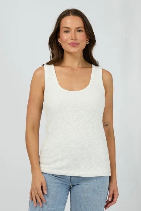 Leonie Tank – White