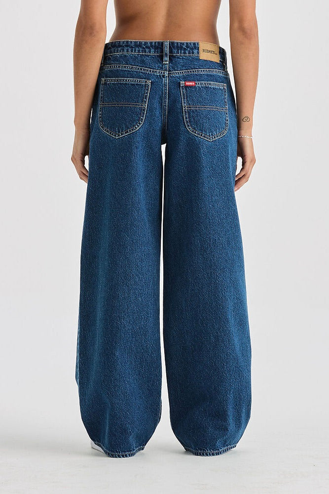 Low Slouch Jeans | After Sunset