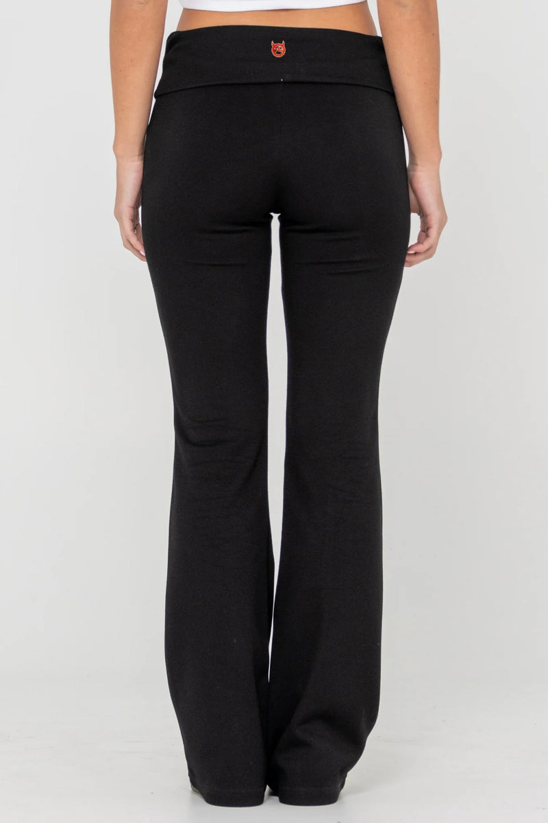 Hilton Low Rise Bootleg Track Pant | Black