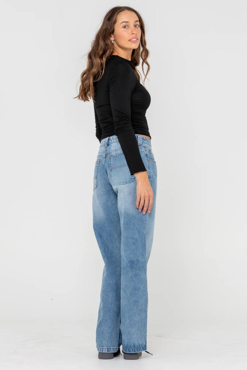 Suzy Straight Low Rise Jeans | Blasted Middy Blue