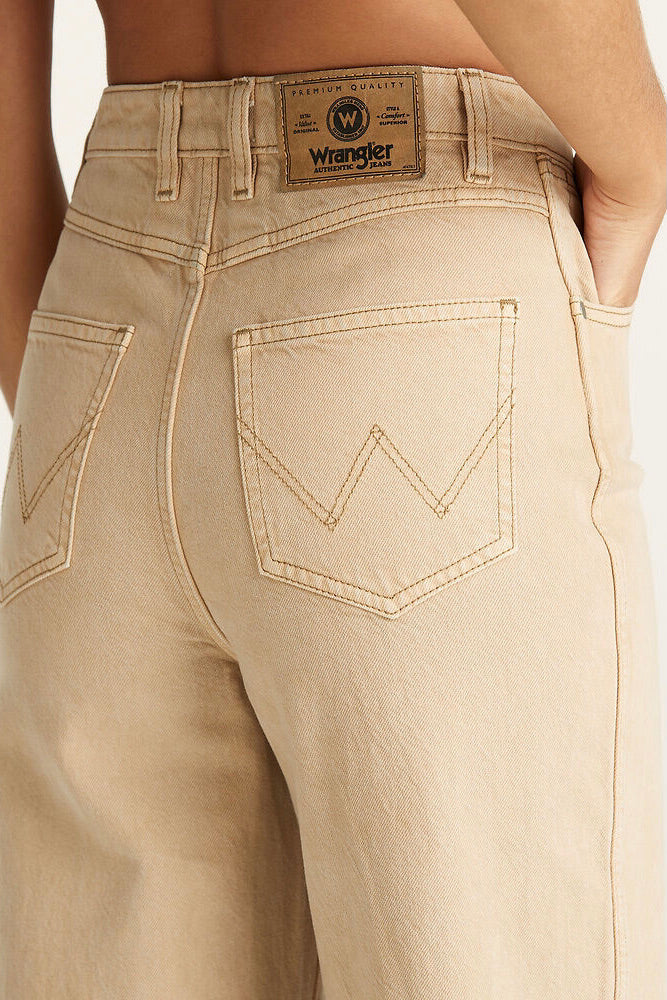 Hi Bells Flared Jean | Earthy Sand