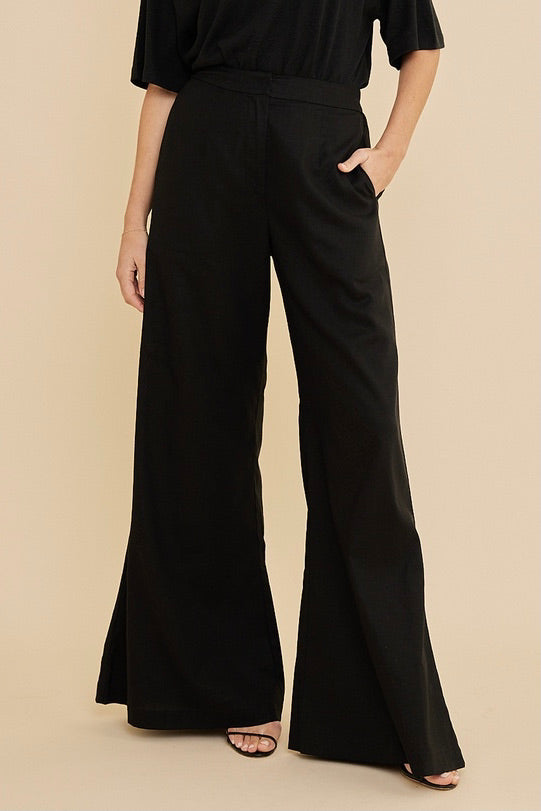 Lucie Wide Leg Pant | Black